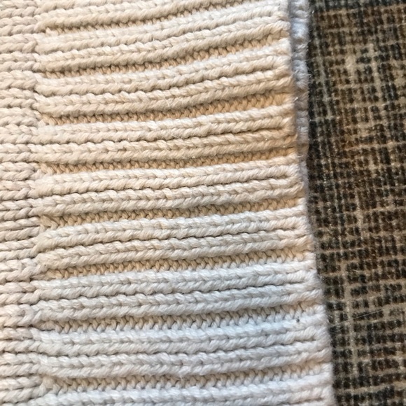 Kids Knit Sweater with Heart Size 10 US - Picture 5 of 5